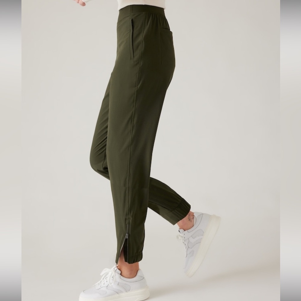 Athleta Brooklyn Jogger